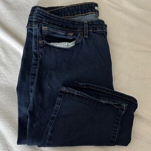 Levi's Classic Blue Jeans with Tan Label